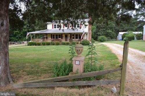15 Salvington Rd, Fredericksburg, VA 22405-3427