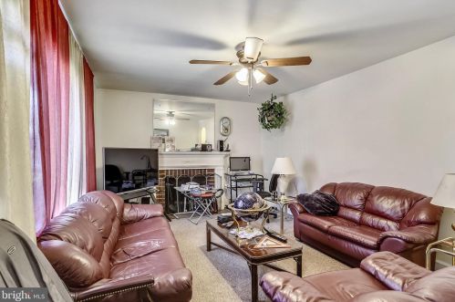 8120 Roanoke Ave, Silver Spring MD 20912-6278 exterior