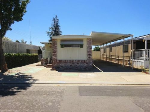 3005 Holiday Ln, Modesto, CA 95350-0208