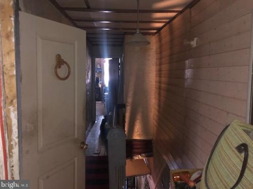 937 Jackson St, Philadelphia PA  19148-3120 exterior