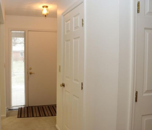 6284 Devonshire Dr, Miami, OH 45056-1500