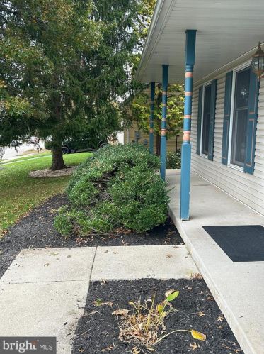 2772 Ridings Way, York, PA 17408-4247