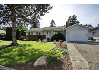 203 154th Ave, Portland, OR 97233-3105