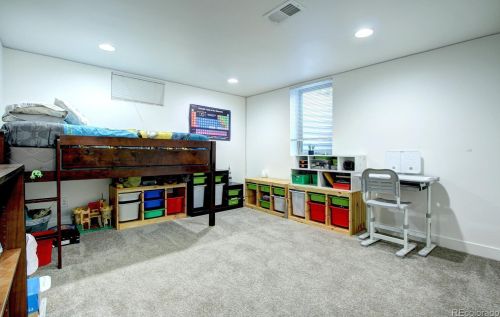 1520 Xanthia St, Denver CO  80220-2218 exterior