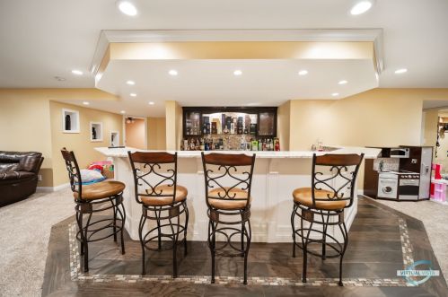 2247 Luther Lowell Ln, Sycamore IL  60178-8751 exterior