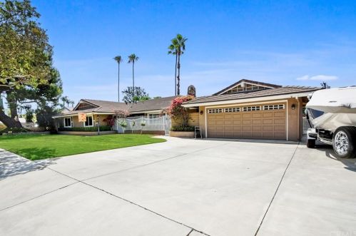1056 Knollcrest Dr, Covina, CA 91724-3430