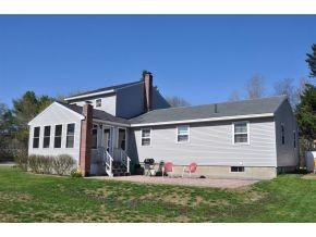 4 Cedar St, Lebanon, NH 03766-1368