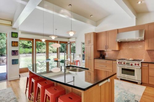 2109 Heritage Dr, Atlanta GA  30345-3532 exterior