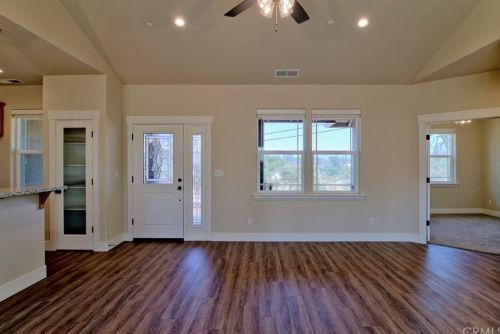 2197 De Mille Rd, Paradise, CA 95969-6648