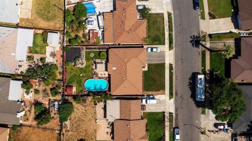 10075 Hedrick Ave, Riverside CA  92503-2377 exterior