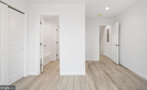 2543 11 St, Philadelphia PA  19133-1413 exterior