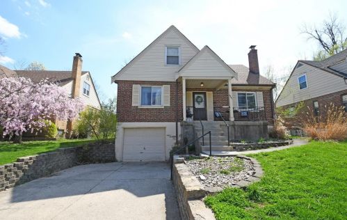 3037 Hegry Cir, Cincinnati, OH 45238-3533