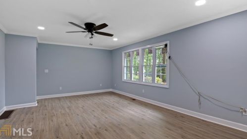 3824 Adamsville Dr, Atlanta GA  30331-3709 exterior