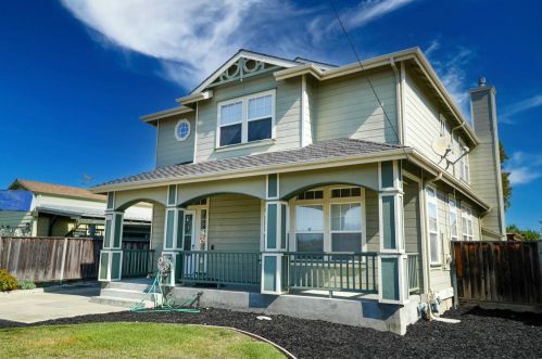 37052 Elm St, Newark, CA 94560-2813