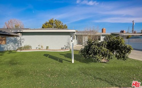 2661 Yale Ave, Anaheim CA  92801-4895 exterior