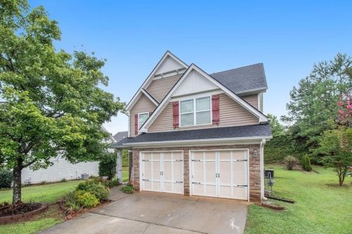 182 Darbys Run Dr, Hiram, GA 30141-3191