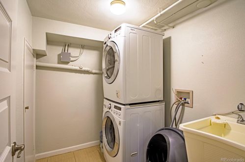 2590 Locust St, Denver CO  80207-3450 exterior