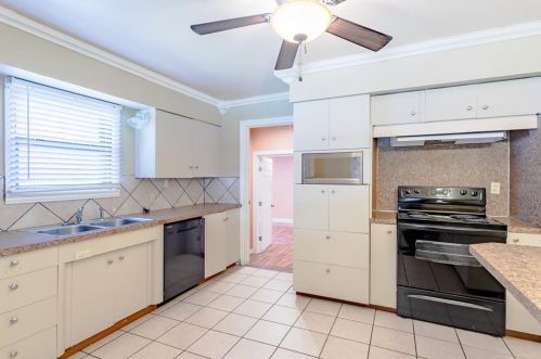 5401 Fursman Ave, Fort Worth TX  76114-4507 exterior