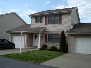 251 Donna Ave, Morgantown WV  26505-3904 exterior