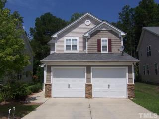 2022 Remington Oaks Cir, Cary NC  27519-8744 exterior