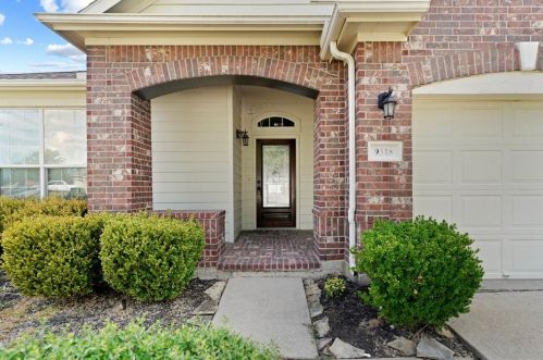 9318 Russeff Field Ln, Richmond TX  77469-4786 exterior