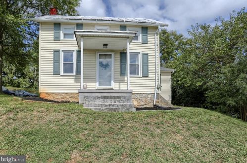 175 Church Rd, Carlisle PA  17015-9360 exterior