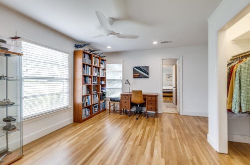 6409 Waverly Way, Fort Worth TX  76116-5404 exterior
