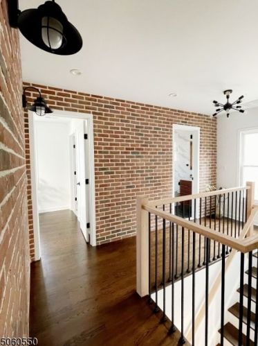 37 Ferncliff Rd, Bloomfield NJ  07003-5413 exterior