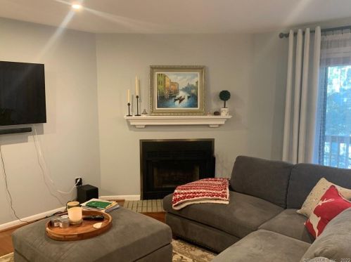 3 Seir Hill Rd, Norwalk, CT 06850-1312