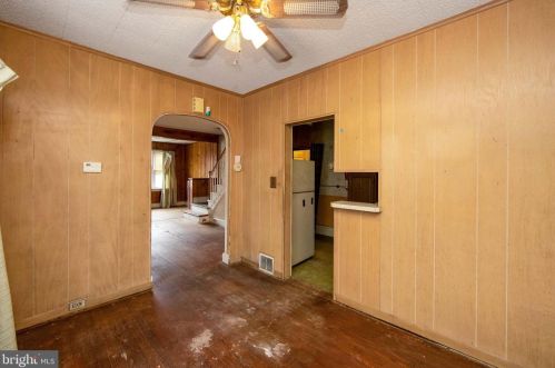 206 Cooper Ave, Camden NJ  08107-2209 exterior