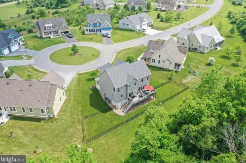 463 Deerfield Village Dr, Shepherdstown WV  25443 exterior