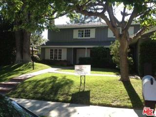 4133 Schuylkill Dr, Calabasas, CA 91302-5729