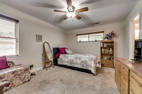 3001 Ridgedale Dr, Garland TX 75041-3326 exterior