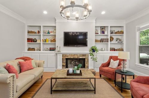 1504 Markan Dr, Atlanta GA  30306-2226 exterior