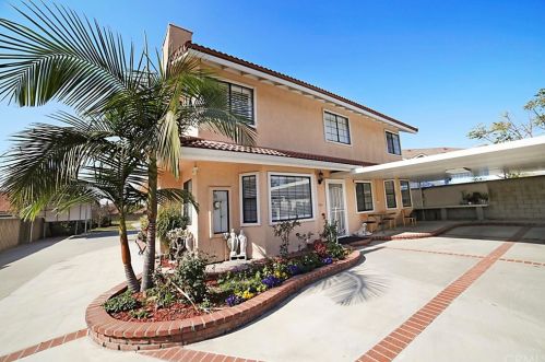 8131 Gay St, Cypress, CA 90630-2038