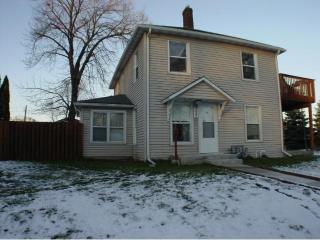 200 14th St, Hastings, MN 55033-2709