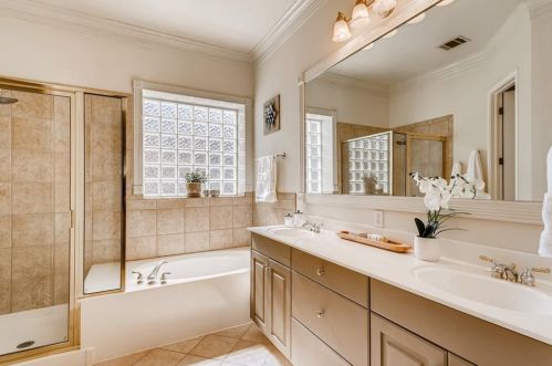 10304 Dalea Vista Ct, Austin TX  exterior