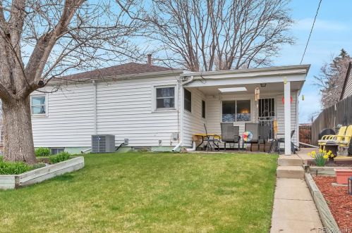 1210 Amherst Ave, Englewood CO 80113-1753 exterior