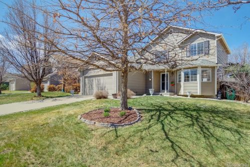5127 Versailles St, Denver, CO 80015-6558
