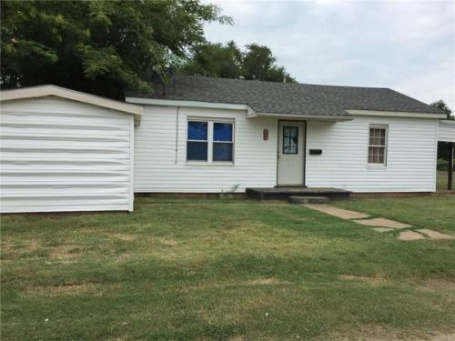 515 Georgia Ave, Anadarko, OK 73005-3850