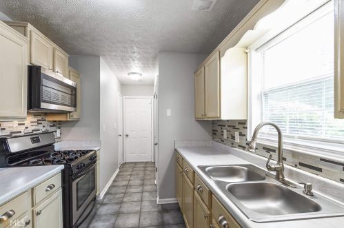 6127 Lauren Ln, Rex GA  30273-1255 exterior