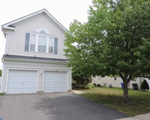 21 Birmingham Dr, Columbus, NJ 08022-2343