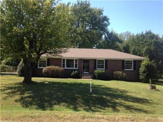 508 Taryton Dr, Lebanon, TN 37087-3852
