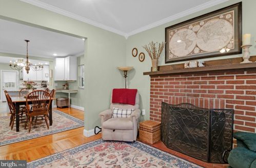 525 Park Blvd, Haddonfield NJ  08033-2938 exterior