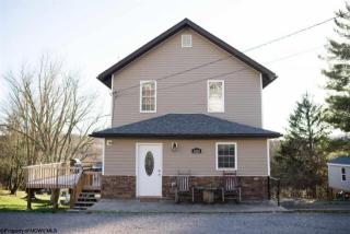 1020 Wayne Ave, Morgantown WV  26501-7056 exterior