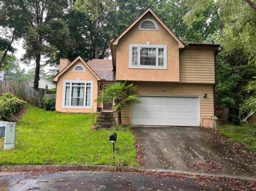 1256 Guinness Ct, Stone Mountain, GA 30088-2792