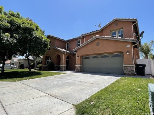 3036 Bradley Rd, Perris, CA 92571-3775