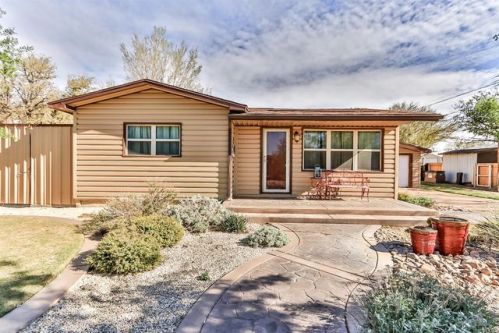 1208 15th St, Abernathy, TX 79311-2460