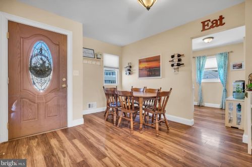 33 Cumberland Ave, Trenton NJ 08618-5413 exterior