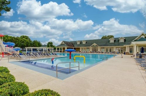 2224 Cotton Gin Row, Jefferson GA  30549-8819 exterior